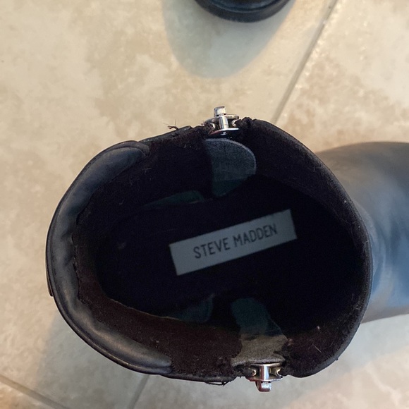 Steve Madden Little Black Booties - Picture 3 of 4